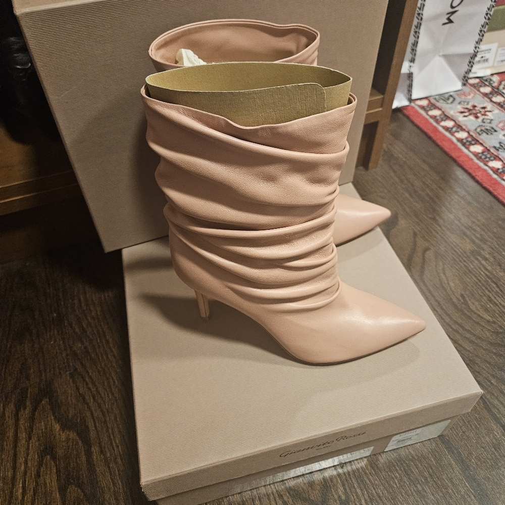Gianvito Rossi Cecile Leather Ankle Boots Size 36.5 - Picture 4 of 10